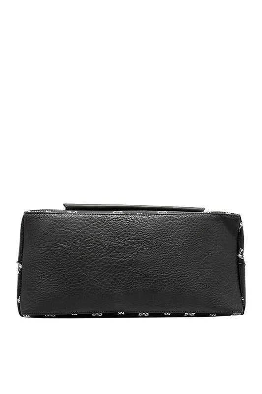 3c7ad410-af4e-4fe2-896c-a5ec9020cf00-Max